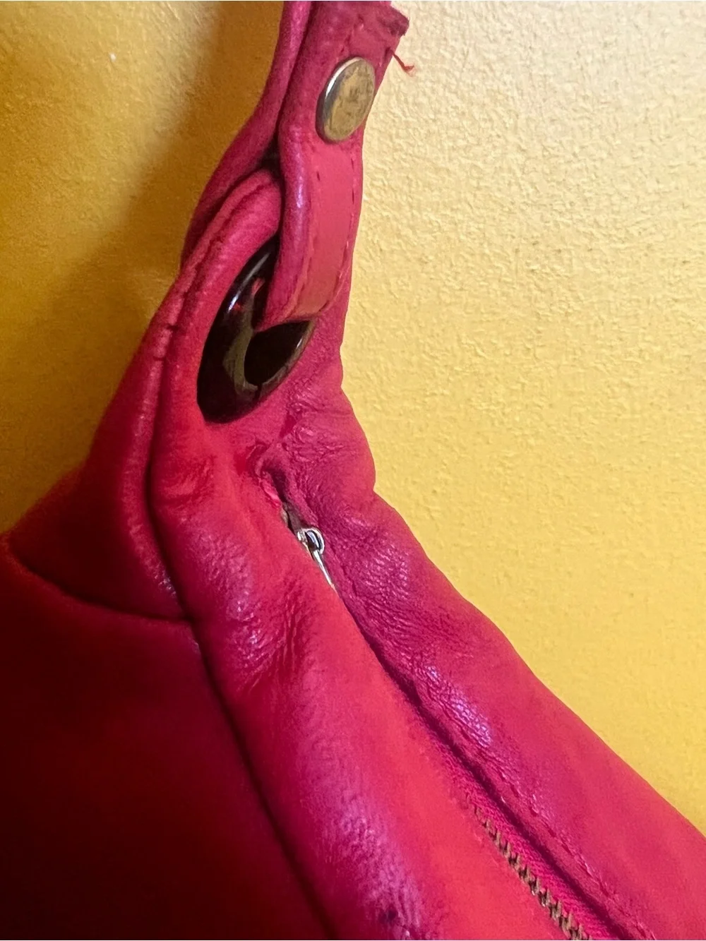 Vintage MARGOLM Red Leather Hobo Shoulder Bag